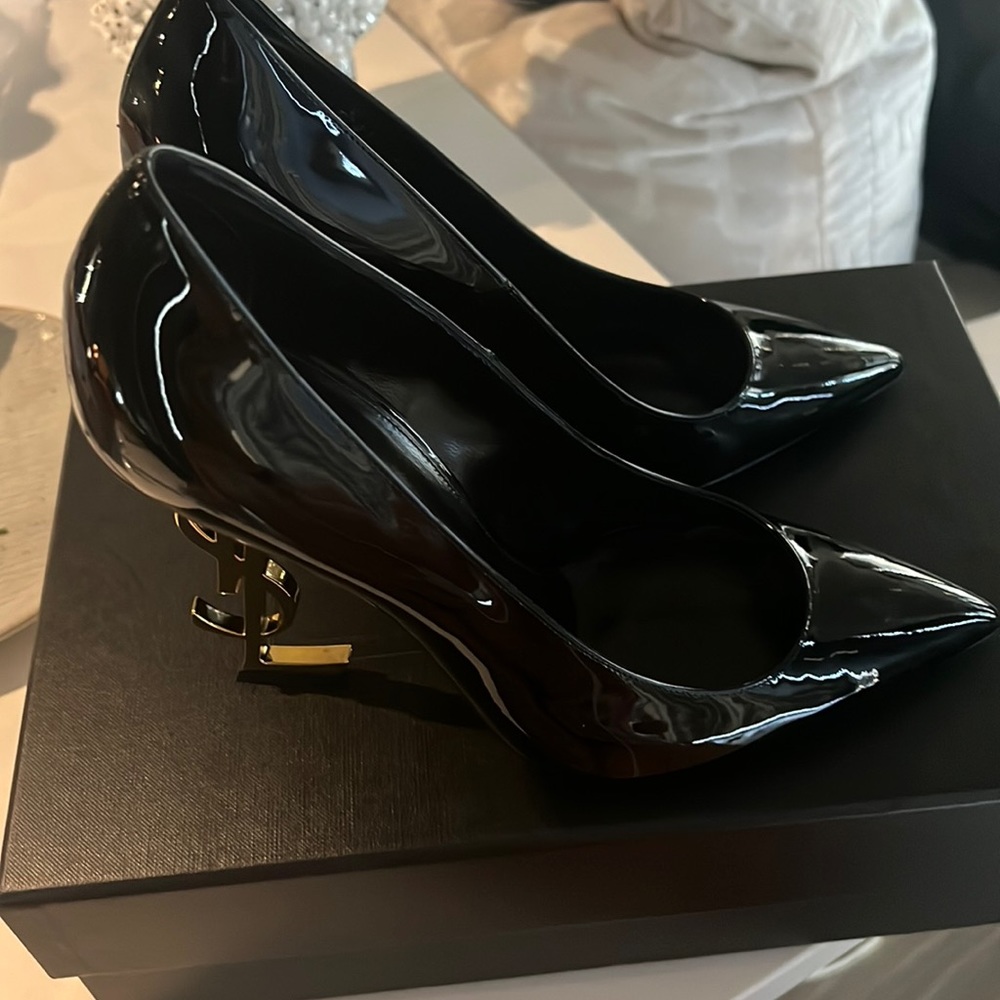 Worn for 2 hours! Brand new YSL heels.